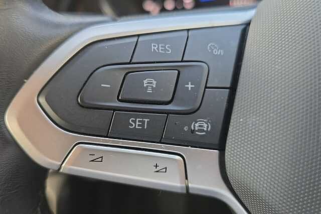 Used Volkswagen T-Cross 2023 for sale - 76280659: Photo 15