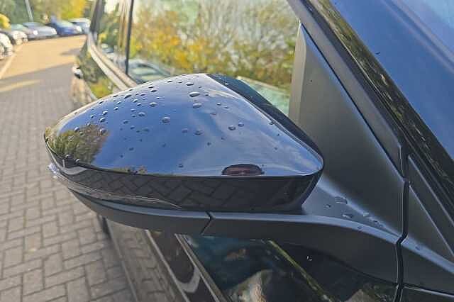 Used Volkswagen T-Cross 2023 for sale - 76280659: Photo 23