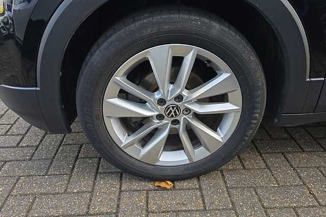Used Volkswagen T-Cross 2023 for sale - 76280659: Photo 30