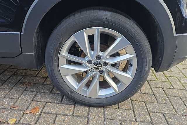 Used Volkswagen T-Cross 2023 for sale - 76280659: Photo 31