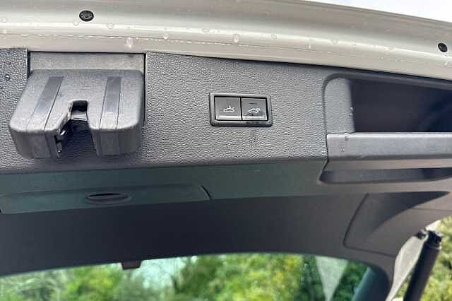 Used Volkswagen Tiguan 2020 for sale - 76445955: Photo 24