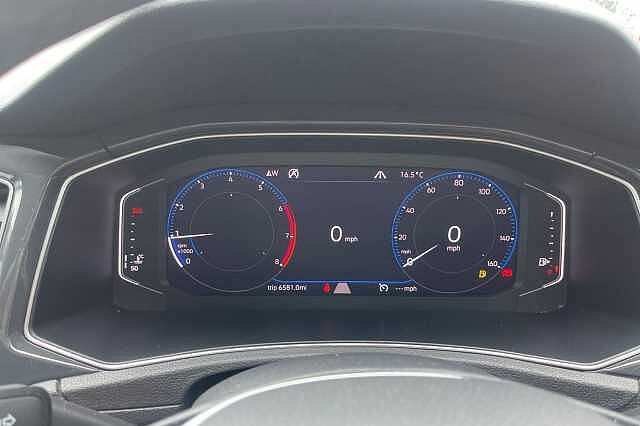 Used Volkswagen T-Roc 2018 for sale - 76114449: Photo 18