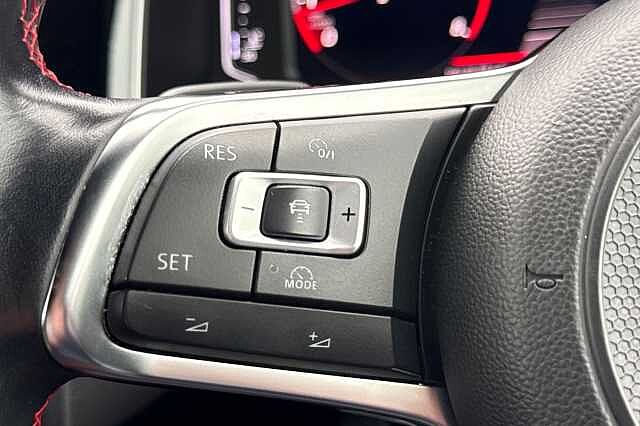 Used Volkswagen Polo 2018 for sale - 77603845: Photo 15