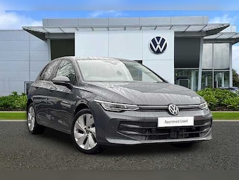 Used Volkswagen Golf 2024 for sale - 77189126: Photo