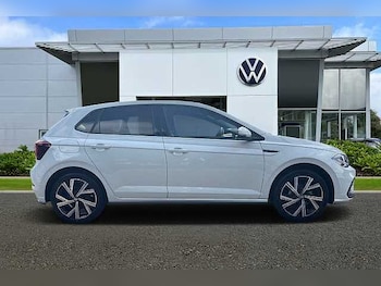Used Volkswagen Polo 2023 for sale - 75948099: Photo