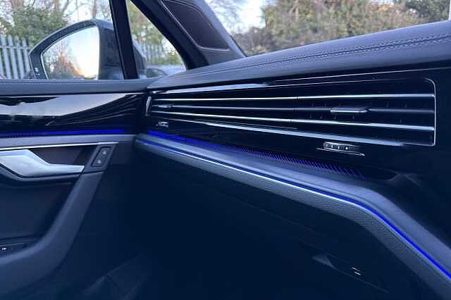 Used Volkswagen Touareg 2025 for sale - 77129325: Photo 29