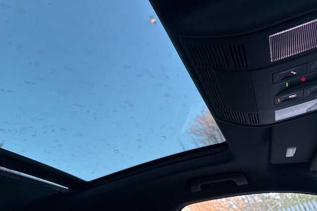 Used Volkswagen Touareg 2025 for sale - 77129325: Photo 30