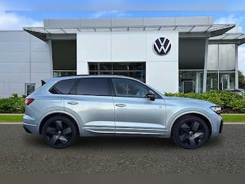 Used Volkswagen Touareg 2025 for sale - 77129325: Photo
