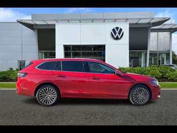 Used Volkswagen Passat 2024 for sale - 74380443: Photo