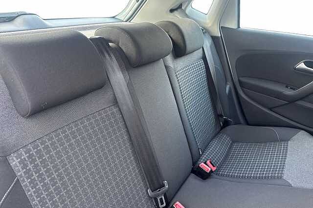 Used Volkswagen Polo 2015 for sale - 76299534: Photo 8