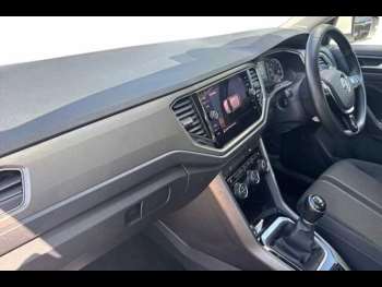 Used Volkswagen T-Roc 2020 for sale - 75105920: Photo