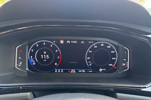 Used Volkswagen T-Roc 2025 for sale - 77681644: Photo 17