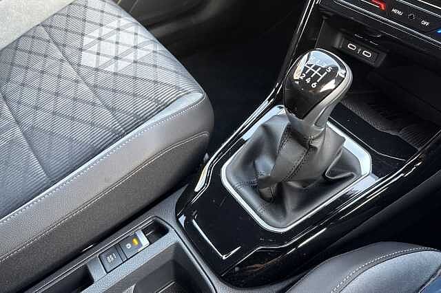 Used Volkswagen T-Roc 2025 for sale - 77681644: Photo 18