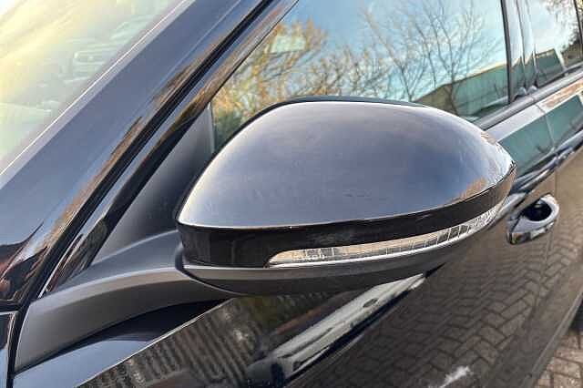 Used Volkswagen T-Roc 2025 for sale - 77681644: Photo 21