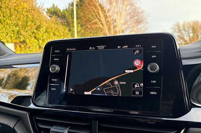 Used Volkswagen T-Roc 2025 for sale - 77681644: Photo 22