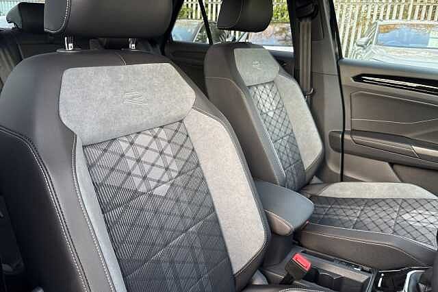 Used Volkswagen T-Roc 2025 for sale - 77681644: Photo 29