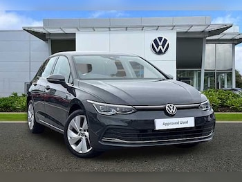 Volkswagen - Golf