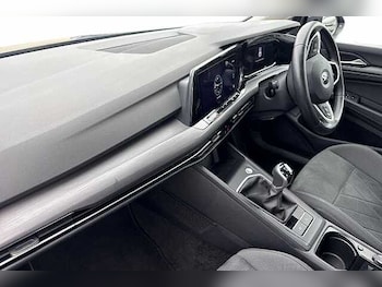 Used Volkswagen Golf 2022 for sale - 76236492: Photo 2