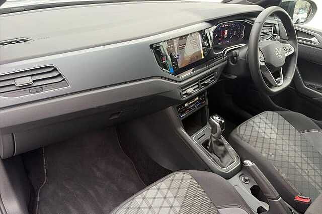 Used Volkswagen Taigo 2025 for sale - 76536465: Photo 2