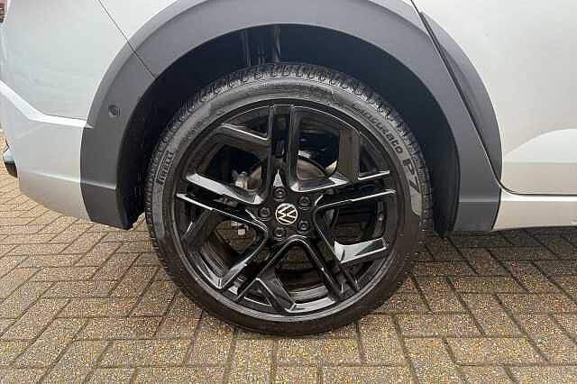 Used Volkswagen Taigo 2025 for sale - 76536465: Photo 5