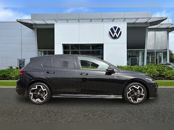 Used Volkswagen Golf 2025 for sale - 78111851: Photo