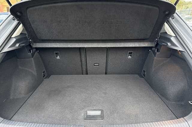 Used Volkswagen T-Roc 2022 for sale - 76449834: Photo 11