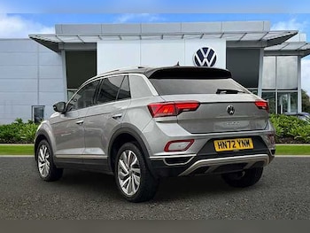 Used Volkswagen T-Roc 2022 for sale - 76449834: Photo