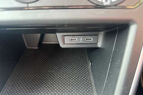 Used Volkswagen Polo 2023 for sale - 76133811: Photo 25