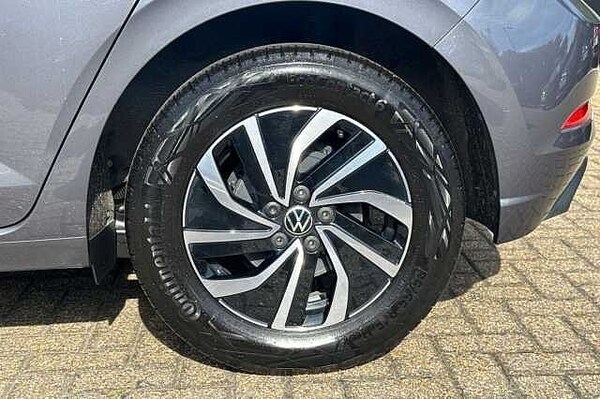 Used Volkswagen Polo 2023 for sale - 76133811: Photo 5