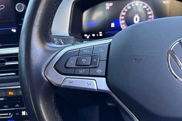 Used Volkswagen T-Roc 2022 for sale - 76119773: Photo 15
