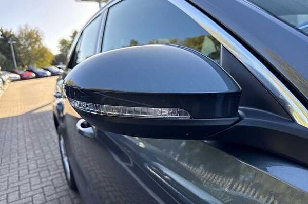 Used Volkswagen T-Roc 2022 for sale - 76119773: Photo 23