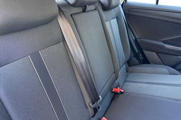 Used Volkswagen T-Roc 2022 for sale - 76119773: Photo 8