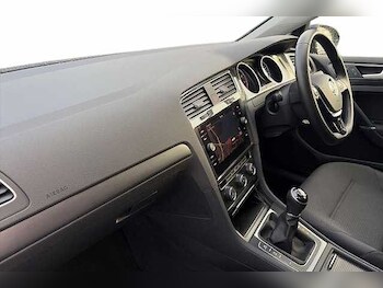 Used Volkswagen Golf 2019 for sale - 77283234: Photo