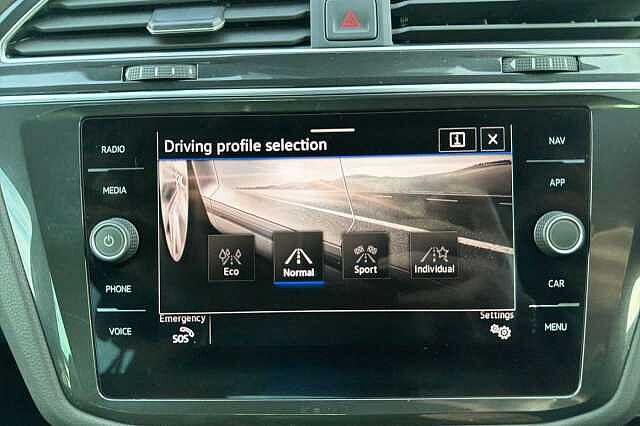 Used Volkswagen Tiguan 2023 for sale - 77997654: Photo 31