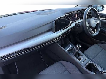 Used Volkswagen Golf 2024 for sale - 77906211: Photo