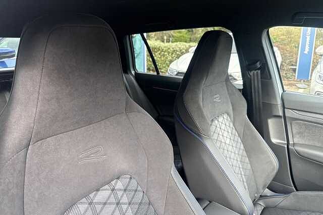 Used Volkswagen Golf 2025 for sale - 77906212: Photo 22