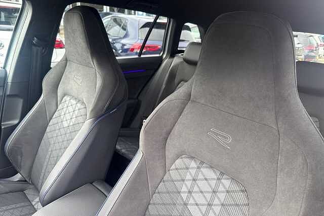 Used Volkswagen Golf 2025 for sale - 77906212: Photo 32