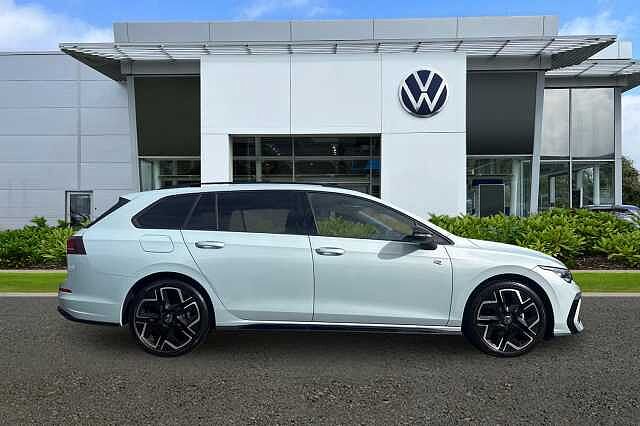 Used Volkswagen Golf 2025 for sale - 77906212: Photo 4