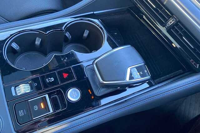 Used Volkswagen Touareg 2023 for sale - 77494543: Photo 18