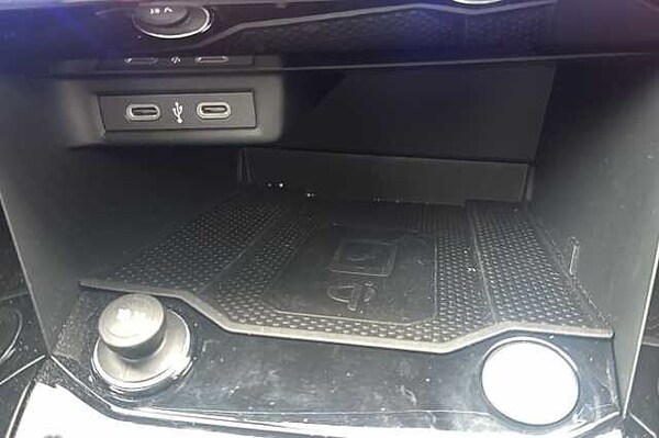 Used Volkswagen T-Roc 2025 for sale - 76082156: Photo 28