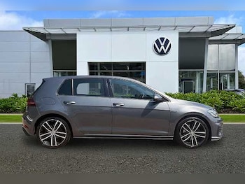 Used Volkswagen Golf 2018 for sale - 79245957: Photo