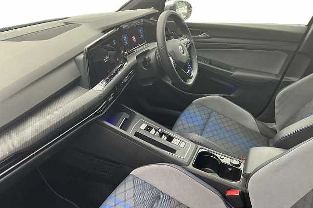 Used Volkswagen Golf 2022 for sale - 75760875: Photo 2