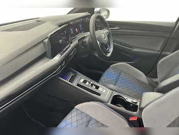 Used Volkswagen Golf 2022 for sale - 75760875: Photo