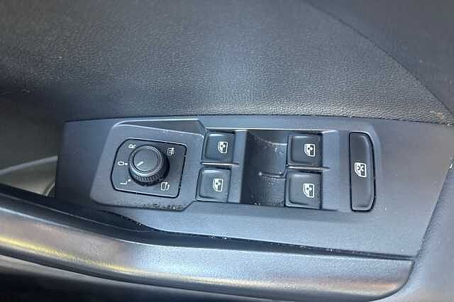 Used Volkswagen T-Cross 2024 for sale - 76069843: Photo 25