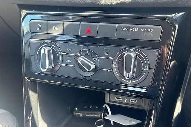 Used Volkswagen T-Cross 2024 for sale - 76069843: Photo 26