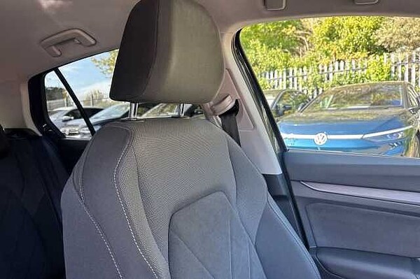 Used Volkswagen Golf 2023 for sale - 75689859: Photo 33