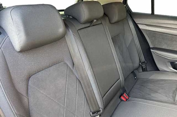 Used Volkswagen Golf 2023 for sale - 75689859: Photo 8