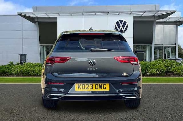 Used Volkswagen Golf 2023 for sale - 75689859: Photo 9