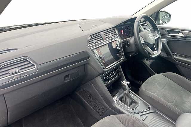 Used Volkswagen Tiguan 2023 for sale - 77494540: Photo 2