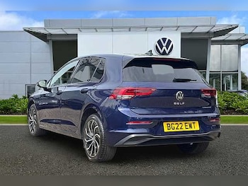 Used Volkswagen Golf 2022 for sale - 78111848: Photo